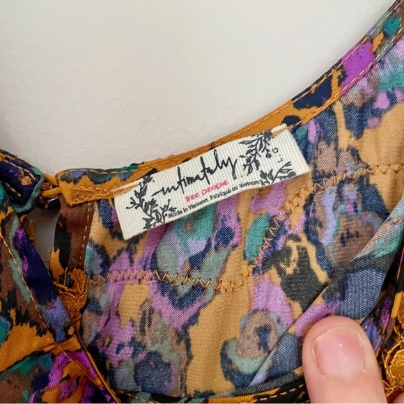 FREE PEOPLE Womens Brown Lace Printed Spaghetti Strap V Neck Tank Top Size: L - Picture 3 of 9